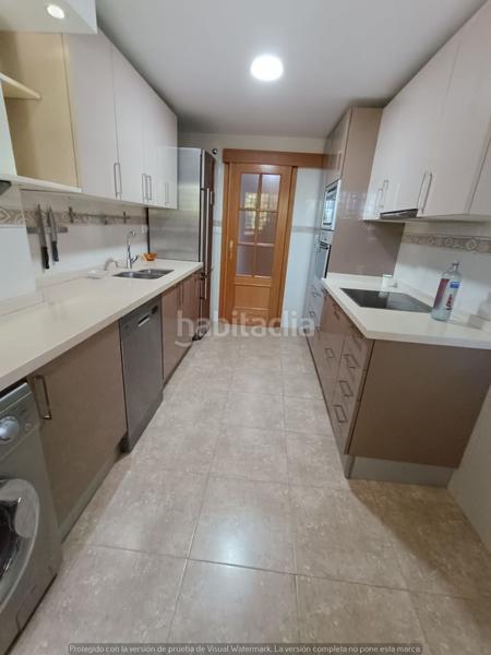 Foto 205dee9c-3634-40e1-ad20-1032870d7bbc. Piso  en venta en El Pinillo, 4 dormitorios. en Torremolinos