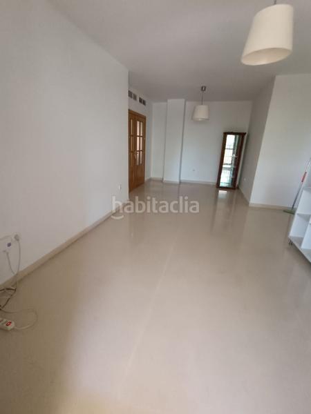 Foto 73563ad5-ab08-4597-9fad-3937bffb89e5. Piso  en venta en El Pinillo, 4 dormitorios. en Torremolinos