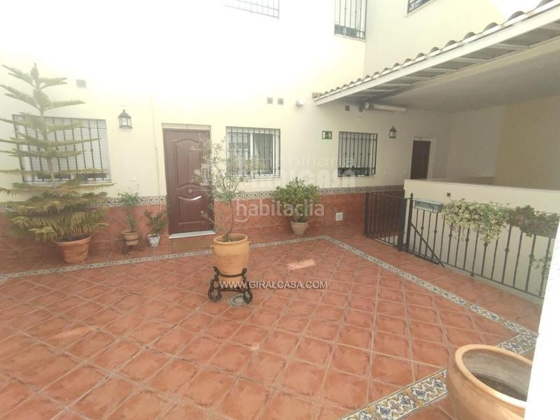 Foto a718ea49-84c2-4c0f-8a4a-6b9e4e3cd540. Apartamento  en venta , 1 dormitorio. en Alcalá de Guadaira