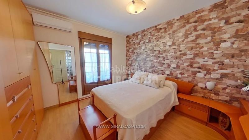 Foto a7703e89-edb6-47e3-ba8c-88c0187f894d. Reihenhaus mit heizung parking in Mairena del Alcor