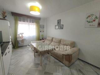 Casa adosada en Mairena del Alcor. Adosado en venta en polideportivo, 3 dormitorios.