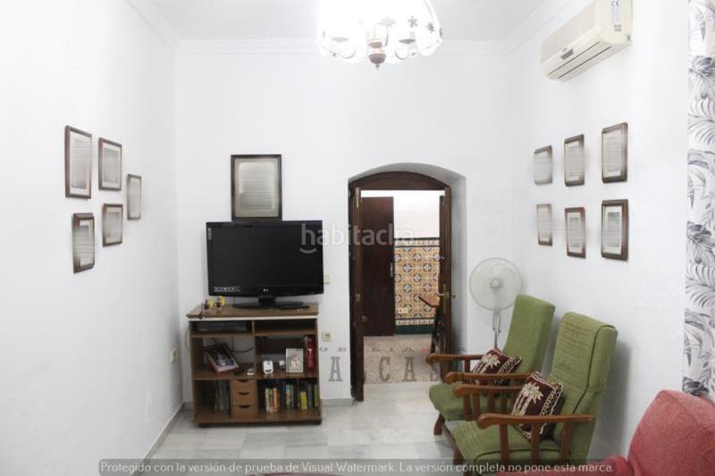 Foto e968f9b9-dd34-4280-b59f-92cb2bcd1915. Casa  en venta en centro, 5 dormitorios. en Mairena del Alcor