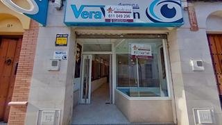 Lloguer Local Comercial a Mairena del Alcor. Local com. en alquiler en centro, 3 despachos.