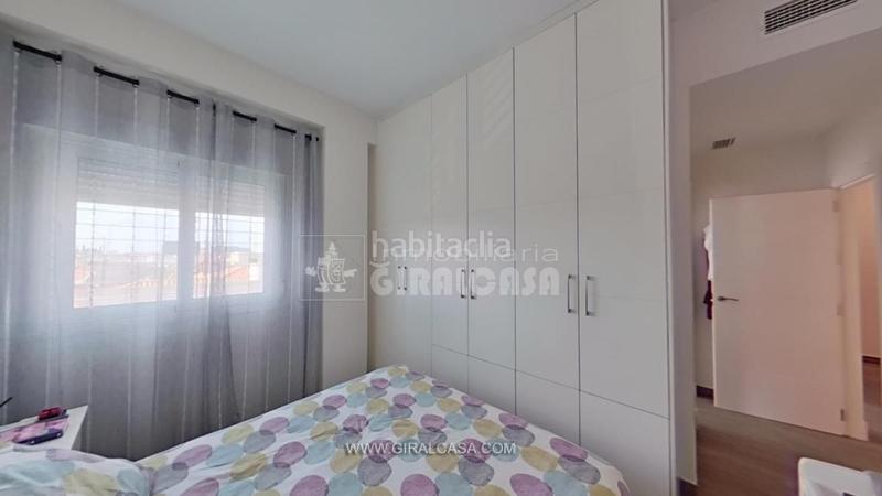 Foto 8ef99269-64f2-46f7-9eda-977d0532e514. Flat with parking pool in La Paz Alcalá de Guadaira