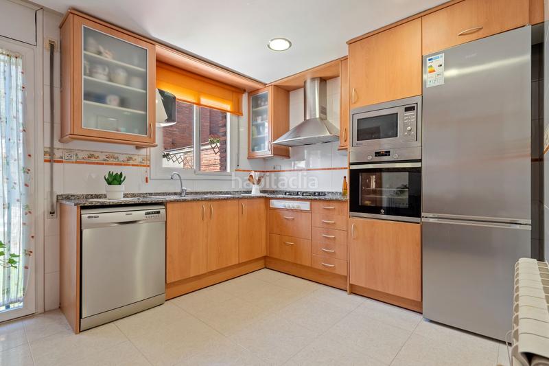 Foto 01fb6730-35af-4a9c-9abb-f6c6e561d87e. Maison jumelée dans carrer del pla de l'era 63 dans Salou