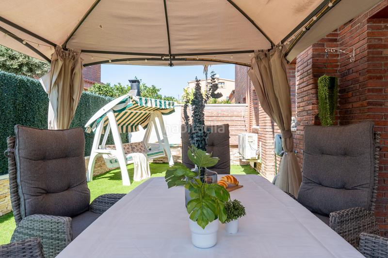 Foto 27608bb3-8621-466f-a2ad-aaeb2caa7ddf. Maison jumelée dans carrer del pla de l'era 63 dans Salou