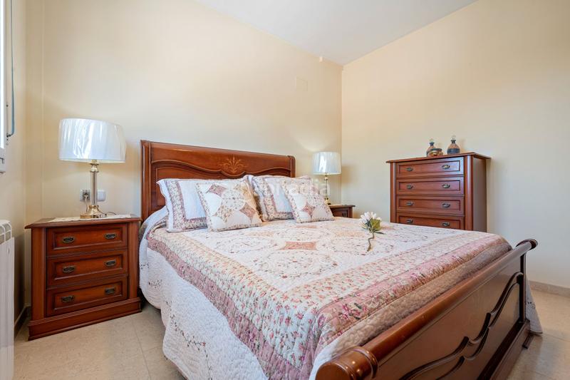 Foto 99b116ac-b420-47cf-9f3a-98559f1523e3. Maison jumelée dans carrer del pla de l'era 63 dans Salou