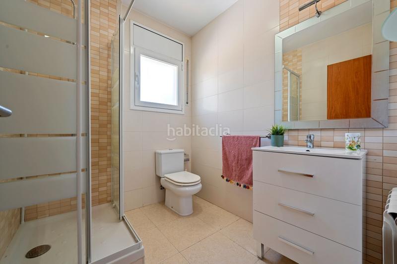 Foto c5bead14-9953-4c32-bb93-4cbe708fab36. Maison jumelée dans carrer del pla de l'era 63 dans Salou