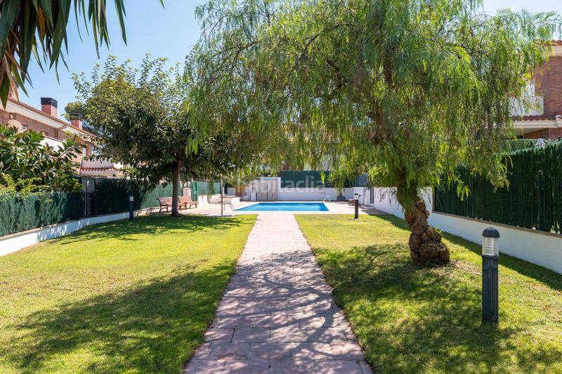 Foto d8f2b57a-9b8a-44fb-b067-f1eee5c1757c. Maison jumelée dans carrer del pla de l'era 63 dans Salou