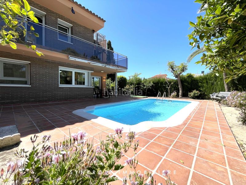 Foto 5124bde1-3e67-4763-9b9f-d0de470affa8. Casa amb xemeneia calefacció aparcament piscina a Cambrils