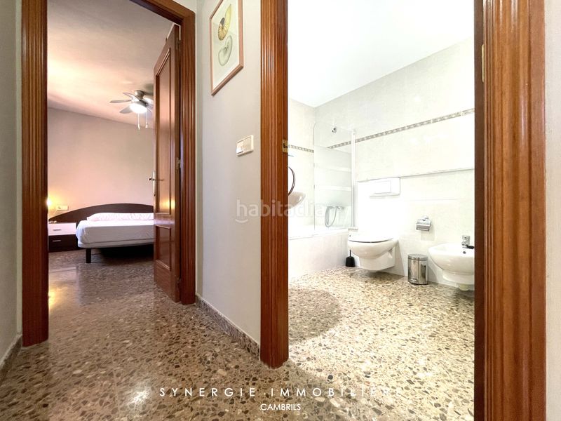 Foto 88a54184-b973-47b4-9306-d555605b8c57. Casa amb xemeneia calefacció aparcament piscina a Cambrils