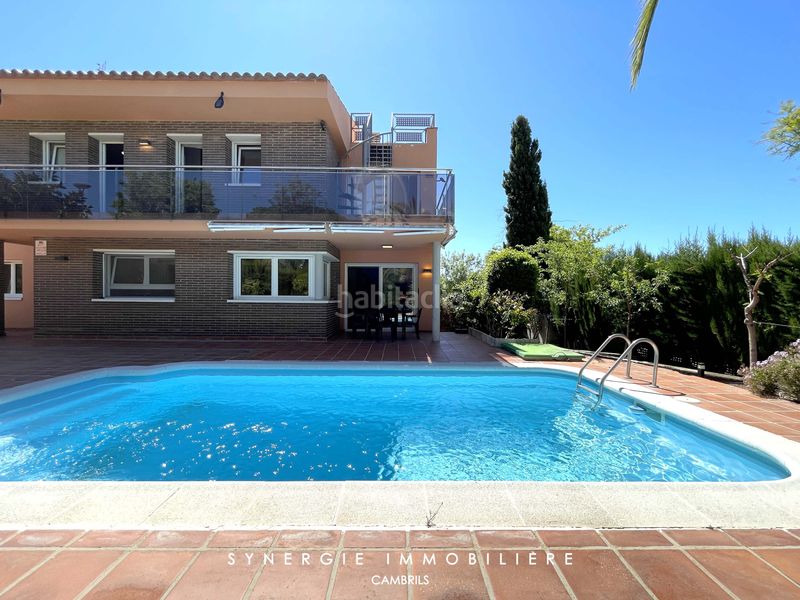 Foto f4e0c034-8451-453e-99ef-f64140b9e33f. Casa amb xemeneia calefacció aparcament piscina a Cambrils