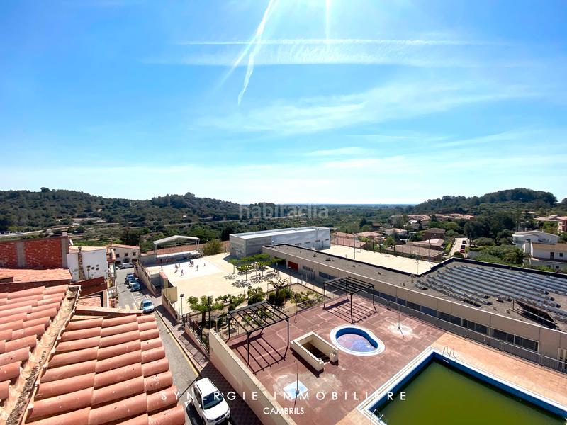 Foto f3e76d73-028a-489e-82a2-1fb685c55d10. Edificio inmueble ideal para inversores. en Riudecanyes