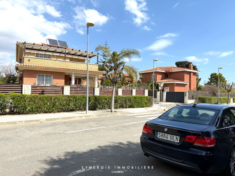 Foto 1a4a0d65-37da-4326-b044-2552362227a5. Chalet in carrer cap de sant pere 19 in Mas de Clariana Cambrils