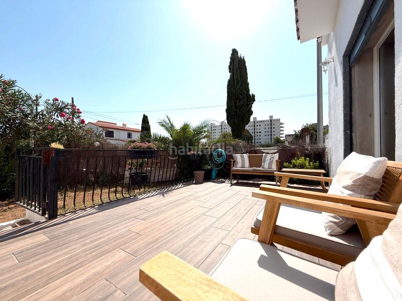 Foto 42f31730-6fca-413d-ab5a-edf55b9bbbd1. Chalet con riscaldamento parcheggio in Passeig Marítim Miami Platja