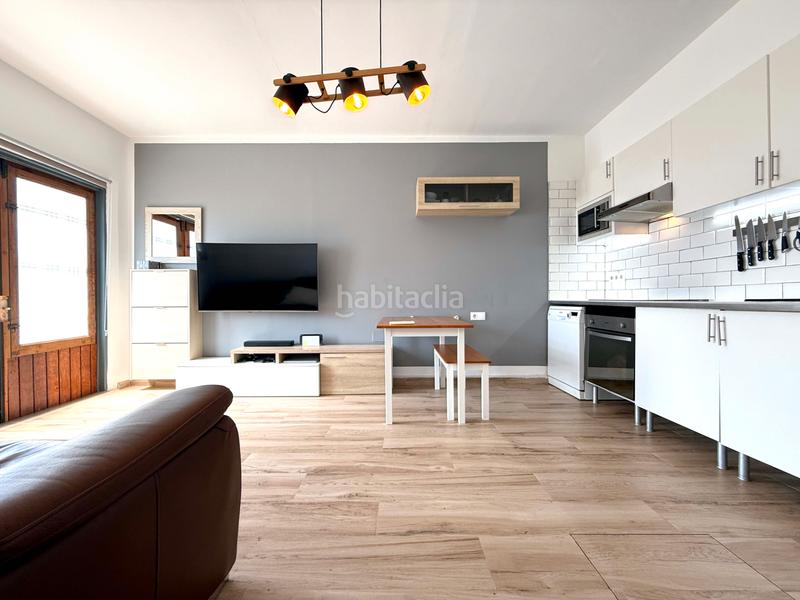 Foto a1238380-c80e-47fc-af0f-0d43ad3aac8e. Chalet con riscaldamento parcheggio in Passeig Marítim Miami Platja