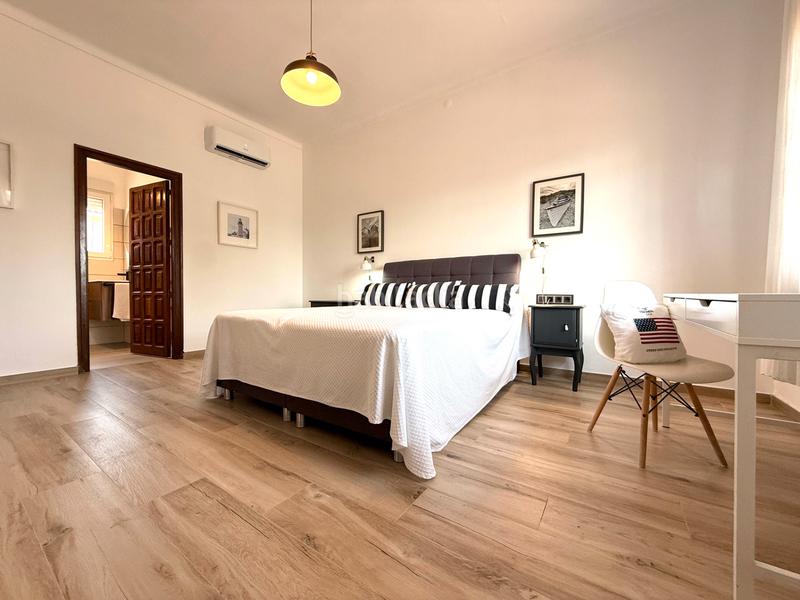 Foto fd60178a-57f9-447a-83bb-fda652abed84. Chalet con riscaldamento parcheggio in Passeig Marítim Miami Platja