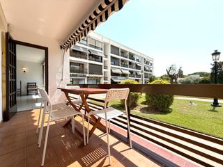 Apartment  Carrer de santa maria de vilafortuny. Cerca de la playa