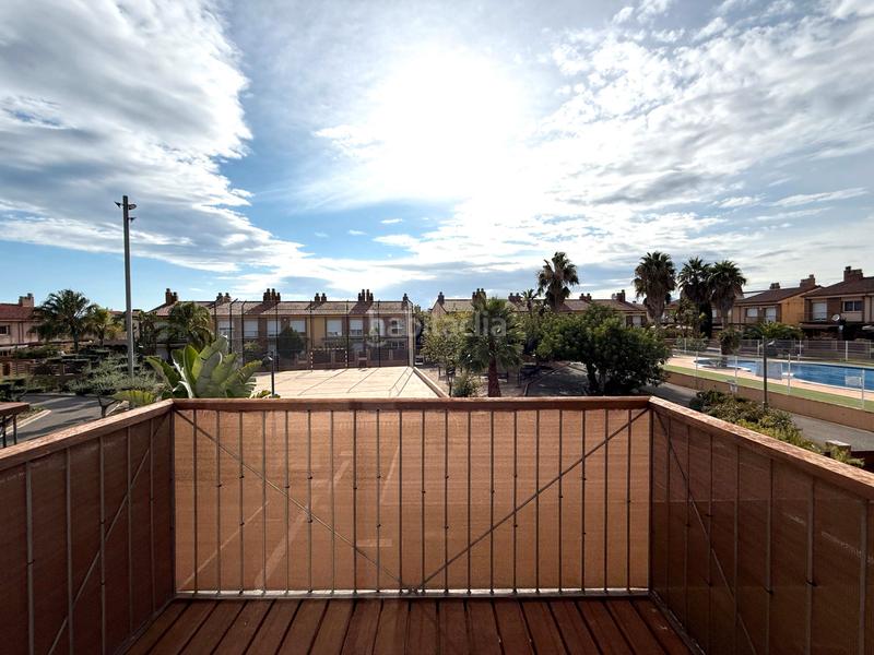 Foto 67c046d6-07a4-480c-b7a4-55ef8f51f7b7. Reihenhaus mit heizung parking pool in Els Ametllers Cambrils