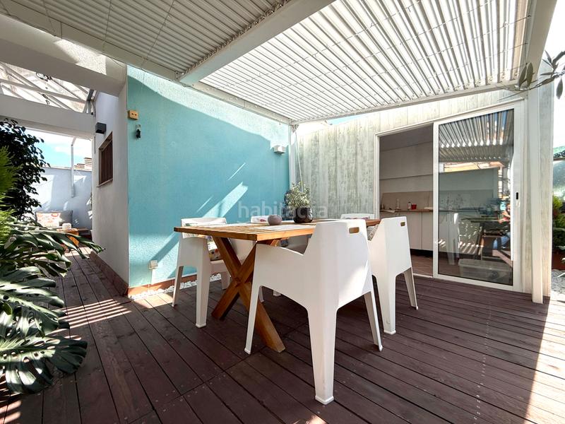 Foto 2658d18e-c1ec-4ab3-a779-207ad730eab6. Casa adossada amb calefacció aparcament piscina a Reus