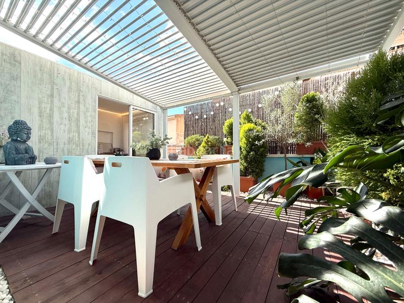 Foto 456ffa5b-46af-4ab5-a65b-6bd24a0786c5. Casa adossada amb calefacció aparcament piscina a Reus