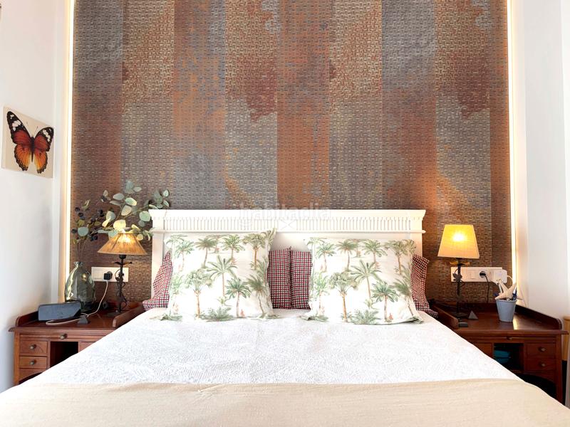 Foto 6d71adfa-11cd-455c-93d5-3087cd284858. Casa adossada amb calefacció aparcament piscina a Reus