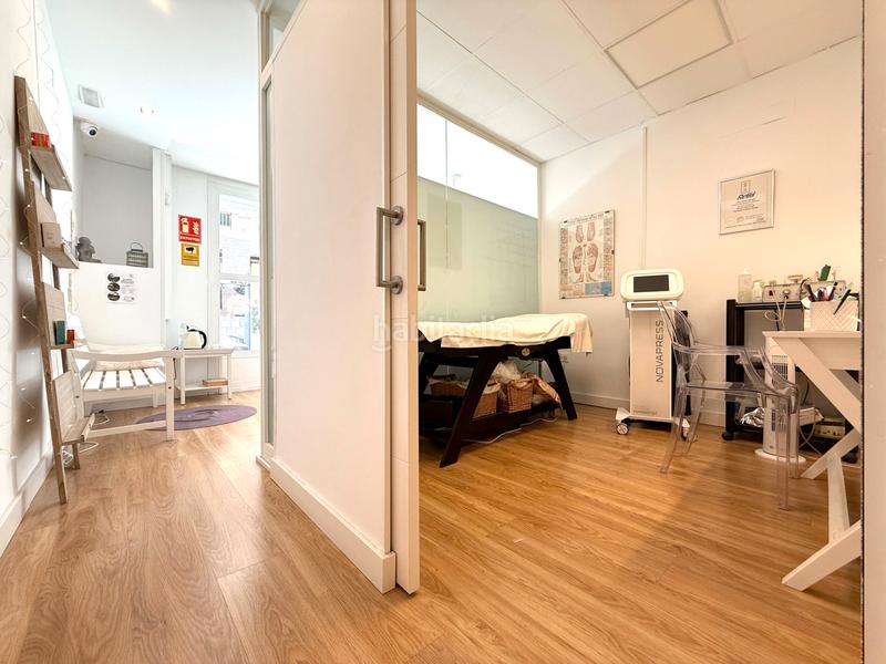 Foto 72f4dbd5-8b6e-4dce-a97e-9f1354c0a5a1. Casa adossada amb calefacció aparcament piscina a Reus