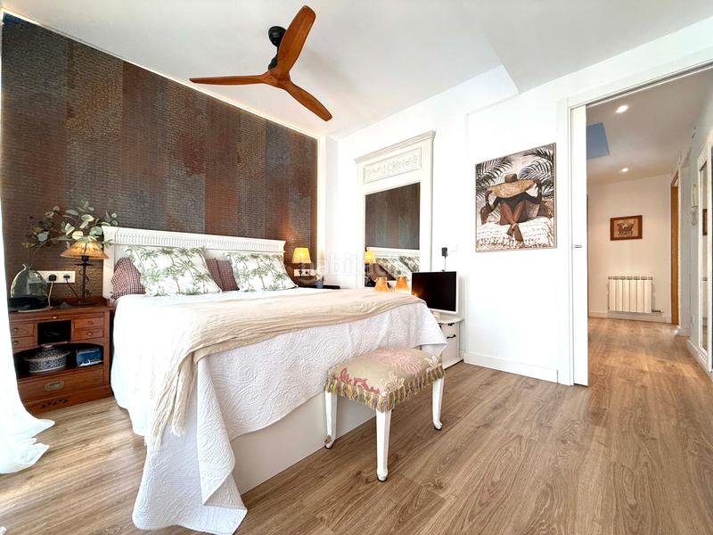 Foto 9b1a6b0f-5a9a-4b6e-a0d8-006c35b5dc78. Casa adossada amb calefacció aparcament piscina a Reus