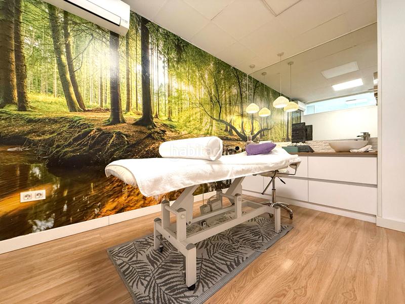 Foto b3152f97-2493-4990-993d-ef6ca07c9586. Casa adossada amb calefacció aparcament piscina a Reus