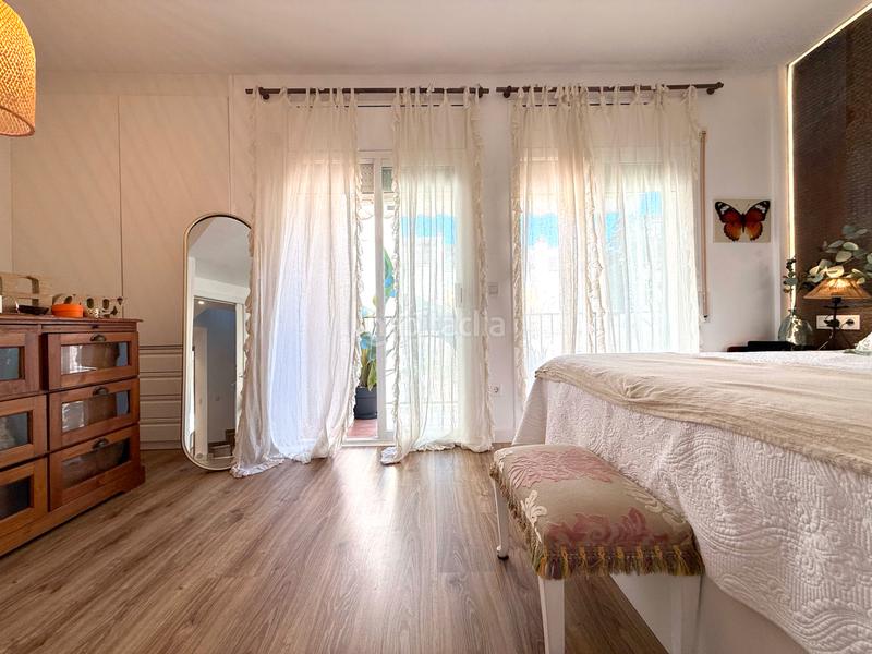 Foto d64db1a8-0eaa-450b-9718-fa4bbd3ae063. Casa adossada amb calefacció aparcament piscina a Reus