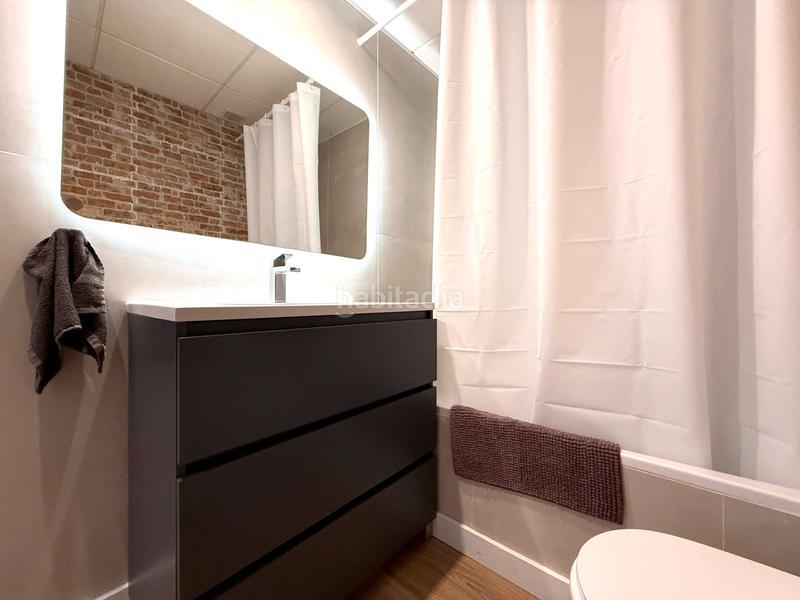 Foto dc7b38a2-4f2a-431b-804d-196e3e9a210e. Casa adossada amb calefacció aparcament piscina a Reus