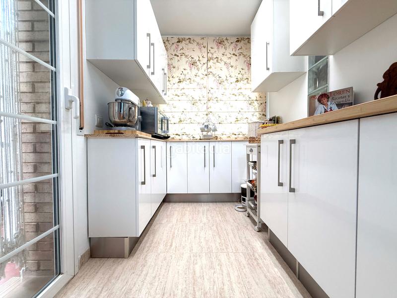 Foto 152dfda9-6189-4263-8fc2-5c241fbe03c9. Casa aparellada amb calefacció aparcament a Regueral - Prat d'en Forés Cambrils