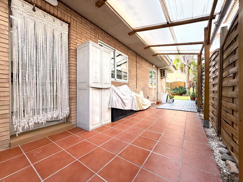 Foto 2ca709cc-5f4c-4170-9252-dab6a844fd39. Casa aparellada amb calefacció aparcament a Regueral - Prat d'en Forés Cambrils