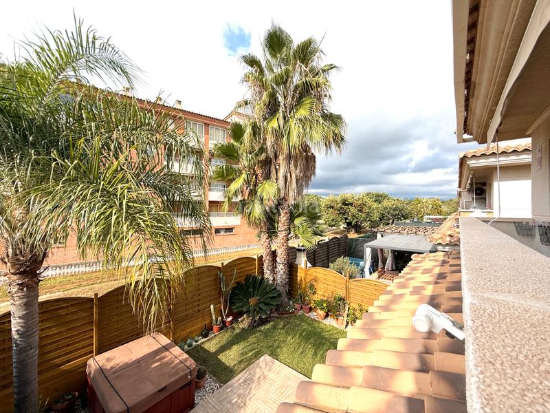 Foto 38c435a3-4eec-4cdf-8e28-49047ec05da0. Casa aparellada amb calefacció aparcament a Regueral - Prat d'en Forés Cambrils