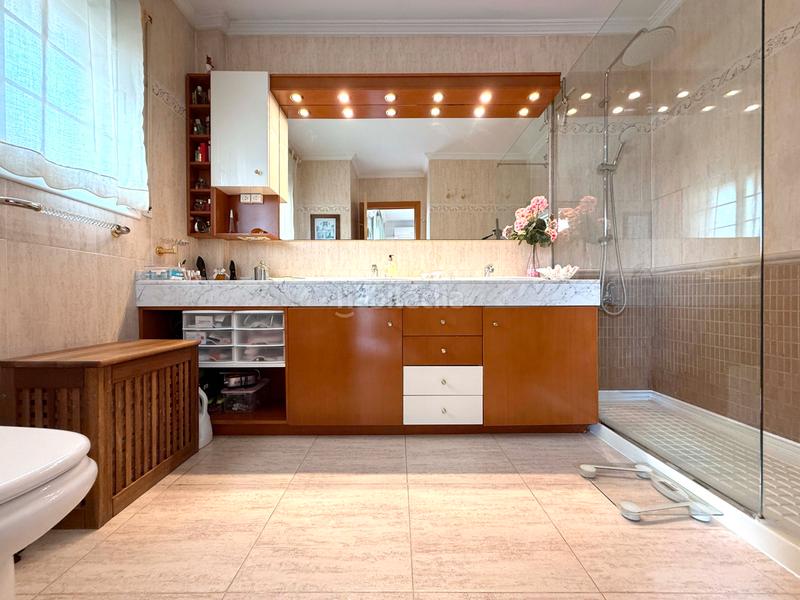 Foto 39dcaf5b-e482-4d92-b65c-262a87cde82d. Casa aparellada amb calefacció aparcament a Regueral - Prat d'en Forés Cambrils