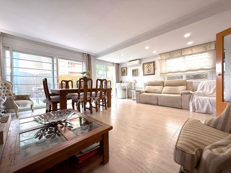 Foto 4b9bbd00-90ac-4a62-b38a-70ad089614c2. Casa aparellada amb calefacció aparcament a Regueral - Prat d'en Forés Cambrils