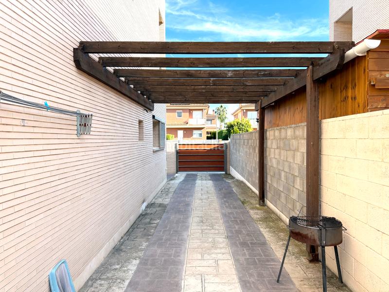 Foto c87db774-2452-4e43-b722-33f055f6abf9. Chalet casa en vilafortuny en Quatre Camins Cambrils