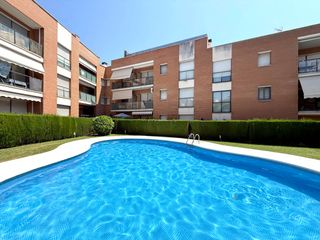 Apartament  Avinguda adelaida. Piso en el centro de cambrils!