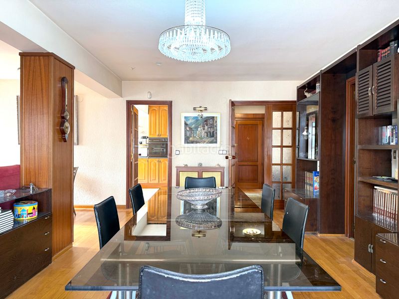 Foto 098272d9-db27-404a-ac2f-4e8e77bc3705. Penthouse with heating parking in Nou Eixample Sud Tarragona