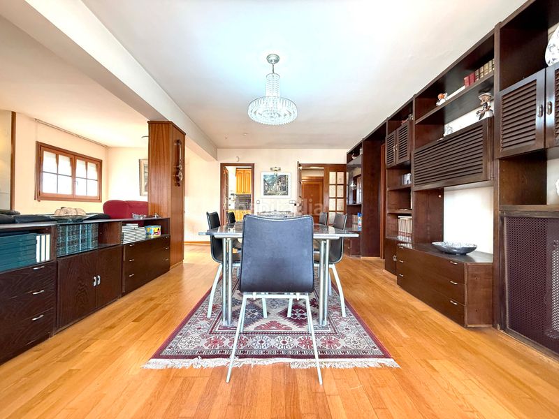 Foto 4d2acc52-ffb9-477a-aa1f-b93911798582. Penthouse with heating parking in Nou Eixample Sud Tarragona