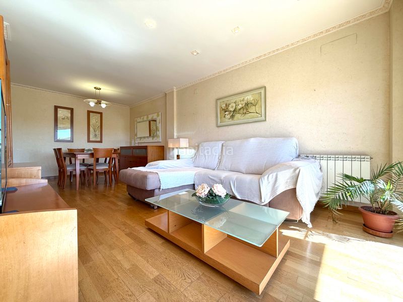 Foto 06b88df7-0d13-4d79-8e58-7ee0961a9dbd. Apartament amb calefacció a Valls