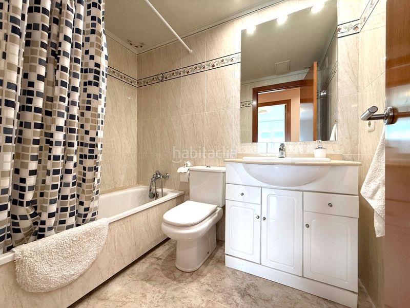 Foto f1670fde-7e40-4360-949e-1e8cd1d3862d. Apartament amb calefacció a Valls