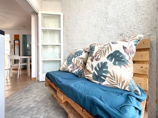 Flat  Carrer de terol. ¿buscas un apartamento reformado listo para tus vacaciones?
