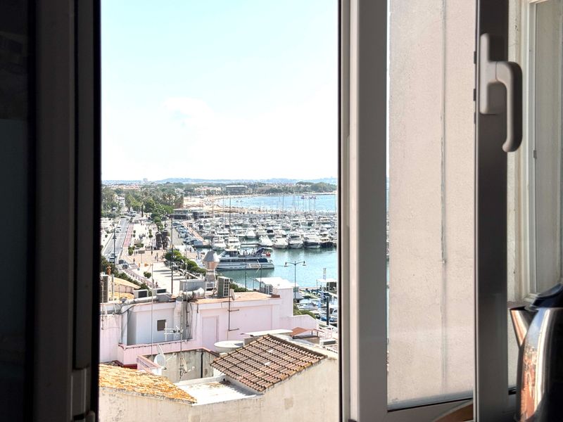 Foto 022f0459-cd89-4fab-9c20-b5bb7032553e. Penthouse in passeig de miramar 6 in Port - Horta de Santa Maria Cambrils