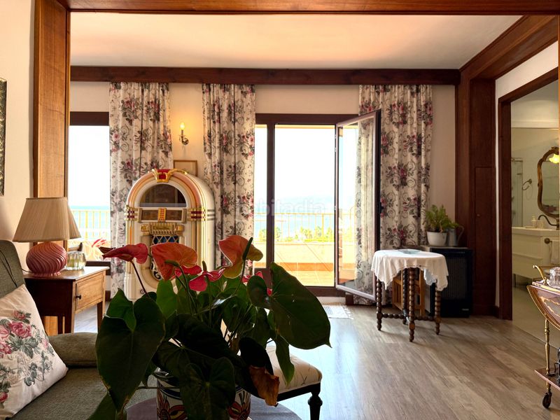 Foto 7a889988-3d21-4999-85dd-e18490d896f7. Penthouse in passeig de miramar 6 in Port - Horta de Santa Maria Cambrils