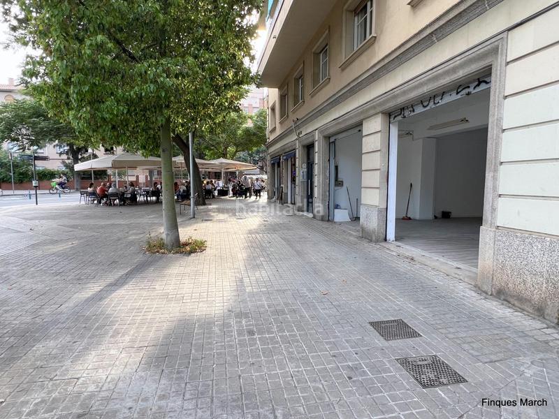 Foto 88a0b7c5-8878-4177-a0f0-6032377dc3b8. Alquiler local comercial local esquinero en felipe ii en Barcelona
