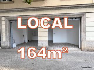 Miete Geschäftsraum  Carrer felip ii. Local esquinero en felipe ii