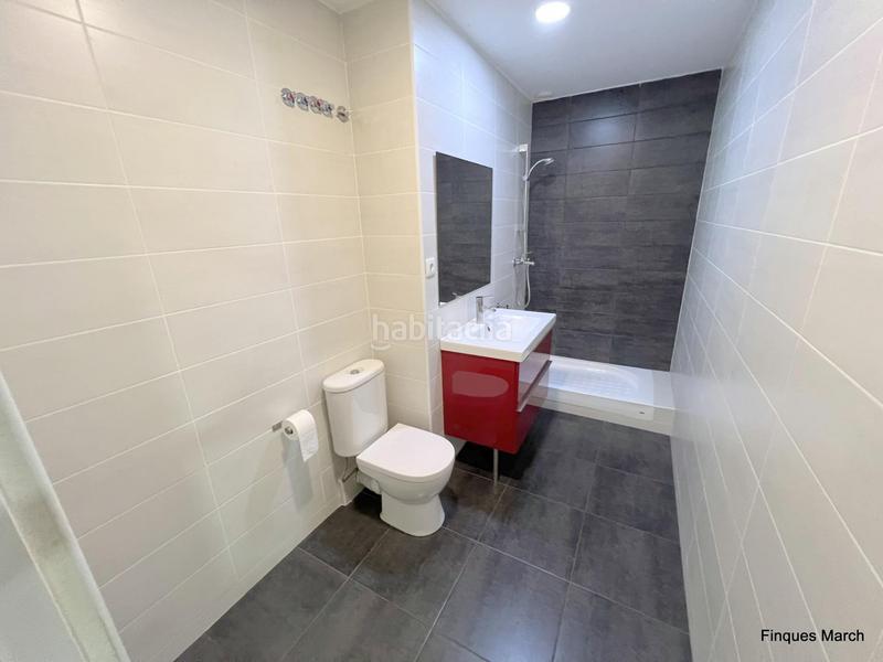 Foto 0c94698a-91ea-4fc4-837b-c4cc6f4a72a2. Location bureau dans carrer carrer de sardenya 491 dans Barcelona