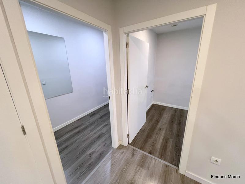 Foto 1b3e5ac7-b285-4ebb-bdf6-5903a216d60e. Location bureau dans carrer carrer de sardenya 491 dans Barcelona