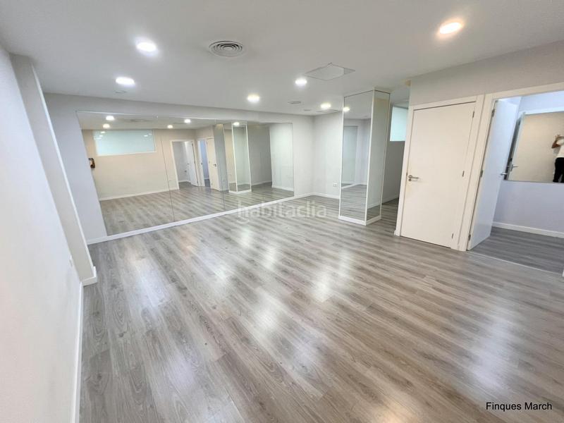 Foto 9863e9b1-2b14-486a-bd5a-e93256ea7cee. Location bureau dans carrer carrer de sardenya 491 dans Barcelona